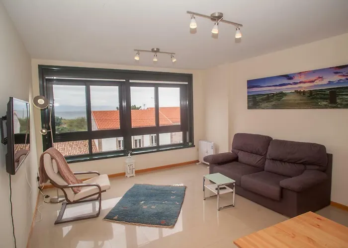 Beatiful Holiday Flat In Finisterre With Sea Views And Next To The \