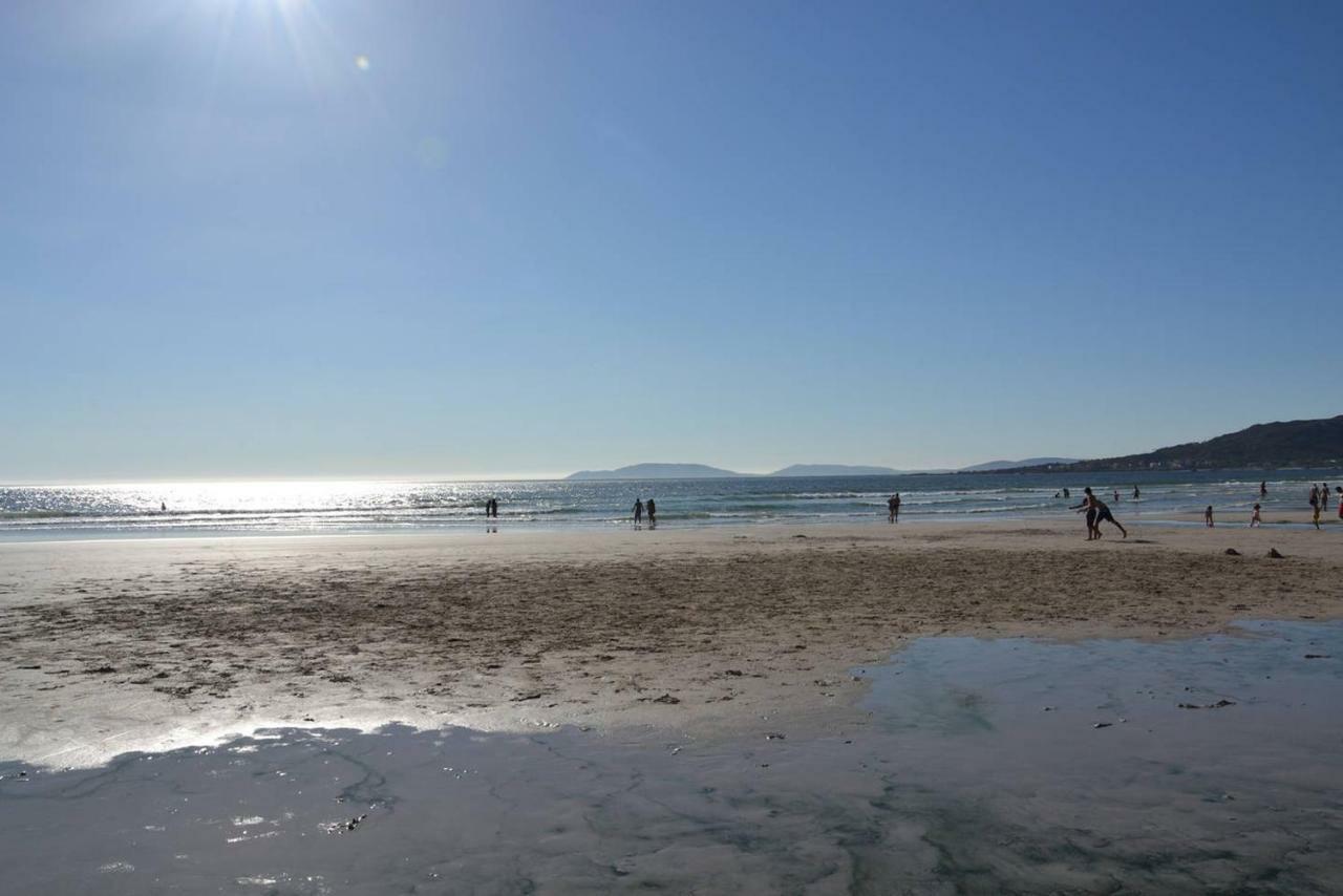 Apartment Beatiful Flat In With Sea Views And Next To The 